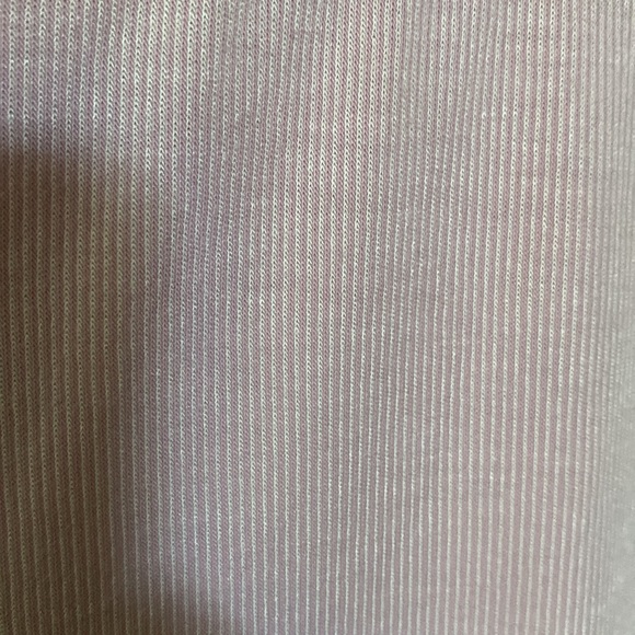 Zara mock neck tshirt - Picture 4 of 4